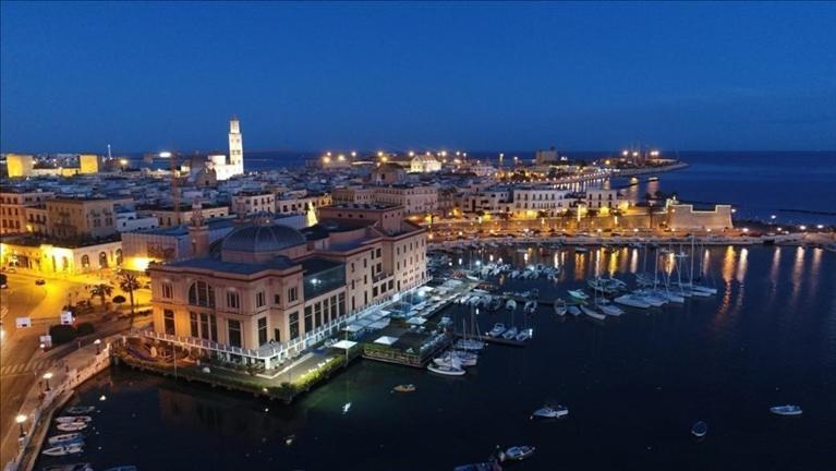 maison Nicolai_ centro città, area molto fornita!! Bari Exterior foto