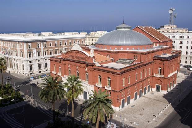 maison Nicolai_ centro città, area molto fornita!! Bari Exterior foto